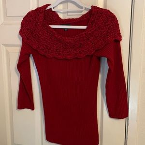 IZ Byer California red tunic sweater size Medium 3/4 sleeves